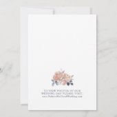 シンプルなルースド フラワーのエロプメント アナウンスメント 招待状 (裏面)