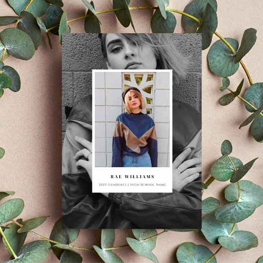 シンプルなレイヤード写真 卒業発表 案内状