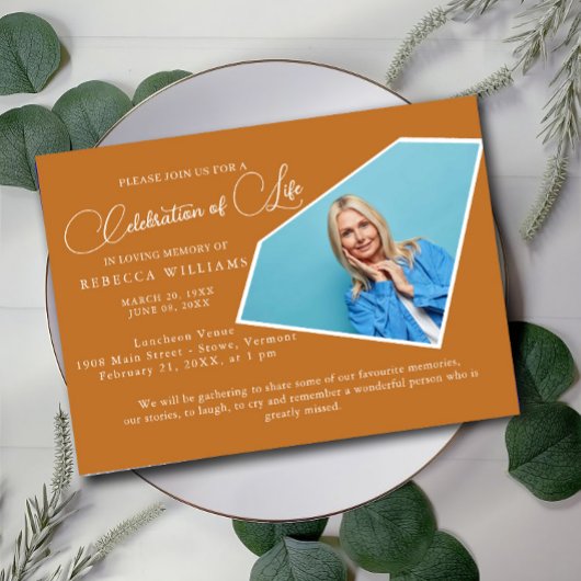 シンプルなレタリングのお悔やみライフ招待状 招待状