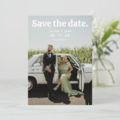 シンプルなレトロミニマリストの写真付き結婚式の事前告知 招待状 (スタンド正面)