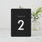シンプルなロマンスカリグラフィー結婚式テーブルナンバー 招待状 (スタンド正面)