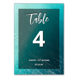 シンプルな夏のビーチ オーシャン トロピカル セッティング ウェディング テーブルナンバー