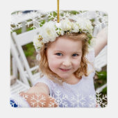 シンプルな子供の写真の記念品の雪の結晶 セラミックオーナメント (裏面)