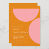 シンプルな幾何学模様のピンクオレンジ色の結婚前お茶会 招待状 (正面/裏面)