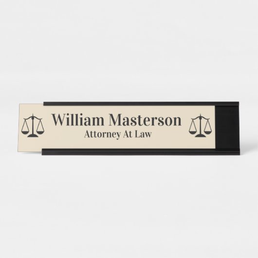 シンプルな弁護士の事務机のプラク デスクネームプレート (正面)