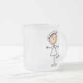 シンプルな棒の姿のナースのTシャツおよびギフト フロストグラスマグカップ (正面右)