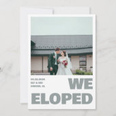 シンプルな海の写真で結婚発表カード 「私たちは内緒で結婚しました」 案内状 (正面)