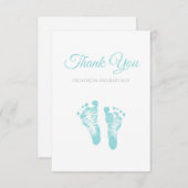 シンプルな男の子のベビーシャワーは青い足跡感謝していしています サンキューカード (正面/裏面)