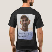 シンプルな男性の50歳の誕生日フォト 名前入り Tシャツ (裏面)