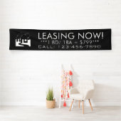 シンプルな白黒の家の旗の印を今リースすること 横断幕 (インサイチュ)