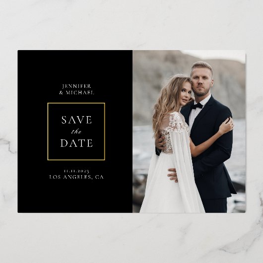 シンプルな白黒写真の日付の保存 箔招待状 (正面)