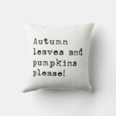 シンプルな秋の落ち葉とカボチャのタイプ ホワイト クッション (裏面)
