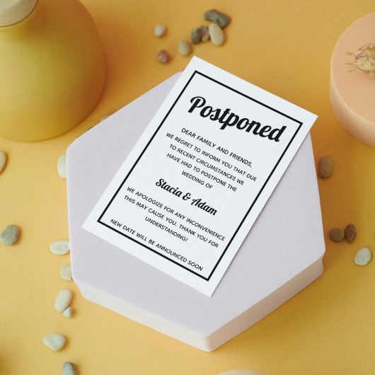 シンプルな結婚式延期のポストカード 案内ポストカード