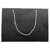 シンプルな金ゴールドのモノグラムとのエレガントなブラシをかけられた黒 ラージペーパーバッグ (裏面)