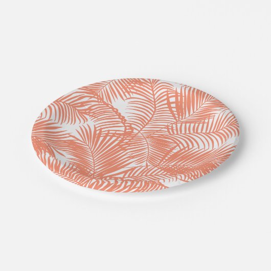 シンプルな金ゴールドの熱帯珊瑚のシックなヤシの木の花柄 ペーパープレート (アングル)