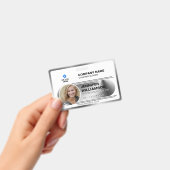 シンプルな銀のビジネス用QRコード付き社員写真IDカード バッジ (手持ち)