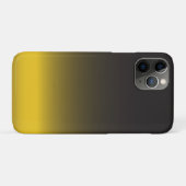 シンプルな黒とゴールドのiPhone 7 カバー (裏面(横))