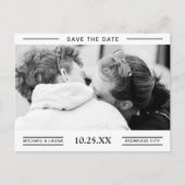 シンプルな黒と白のカップル写真 Save The Date 案内ポストカード (正面)