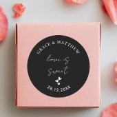 シンプルな黒と白の結婚式 Love is Sweet ラウンドシール