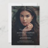 シンプルな3枚の写真オーバーレイ エレガントな卒業パーティー 招待状 (裏面)