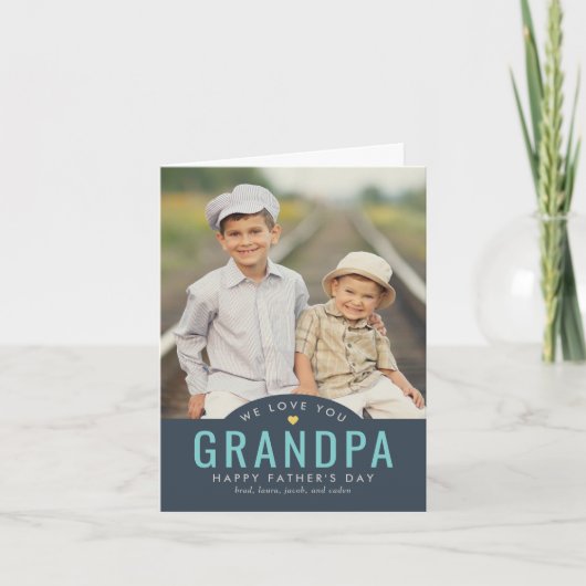 シンプルに愛された編集可能な色の父の日のカード カード (正面)