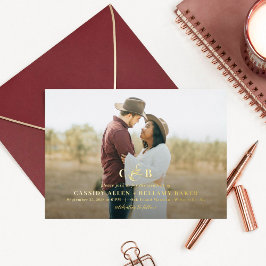 シンプルに素晴らしいフォイルのモノグラム結婚写真 箔招待状