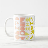 シンプルのジオメトリシェイプラインインパステルコーラル コーヒーマグカップ (左)