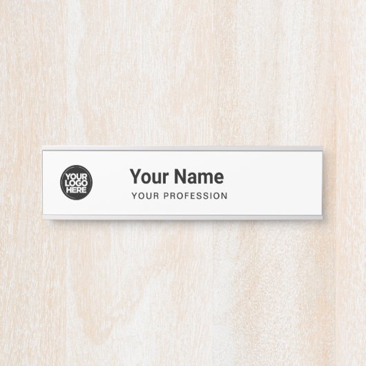 シンプルのホワイトビジネスロゴの名前 サインプレート (正面)