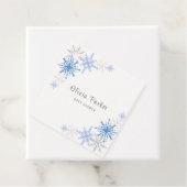 シンプルの水彩雪の結晶の冬の赤ちゃんシャワー フェイバータグ (インサイチュ)