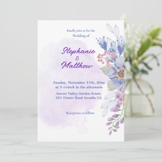 シンプルほこりっぽい青い水の色の花結婚の 招待状 (スタンド正面)