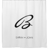 シンプルエレガントイニシャルホワイトモノグラム名  シャワーカーテン (正面)