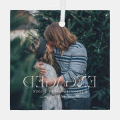 シンプルエレガントモダン婚約した写真 |クリスマス ガラスオーナメント (裏面)