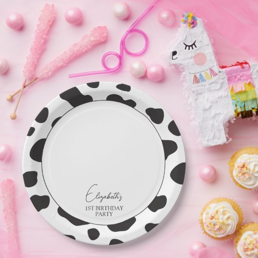 シンプルエレガント白黒の牛の誕生日パーティー ペーパープレート (パーティー)