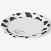 シンプルエレガント白黒の牛の誕生日パーティー ペーパープレート (アングル)