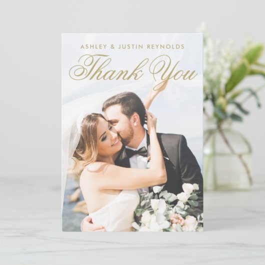 シンプルエレガント金ゴールドタイポグラフィ写真結婚の サンキューカード (スタンド正面)