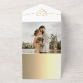 シンプルエレガント金ゴールドモノグ結婚ラムのQRコード オールインワン招待状 (外側)