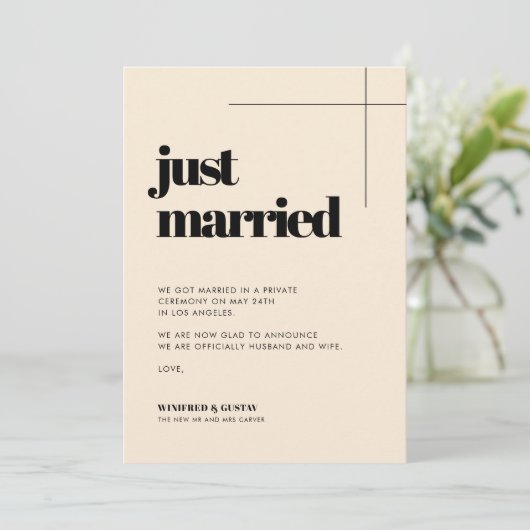 シンプルエレガント&シックたった今結婚しました 案内状 (スタンド正面)
