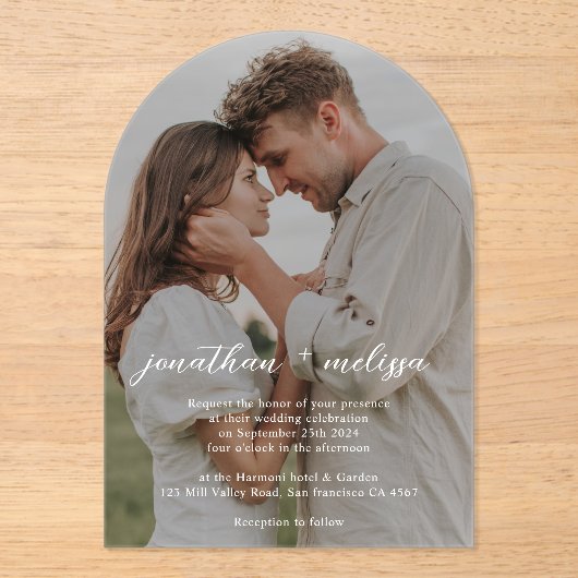 シンプルエレガントFlowy Script Photo結婚's アクリル招待状 (正面)