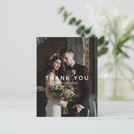 シンプルオーバーレイ文字の結婚ありがとう写真 ポストカード (スタンド正面)