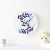 シンプルカスタム青紫色の黒葉のにtを加えます ラージ壁時計 (ホーム)