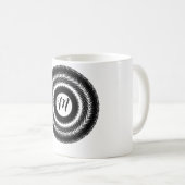 シンプルカスタムBLACK mandala monogramあなたの名前を追加 コーヒーマグカップ (正面右)