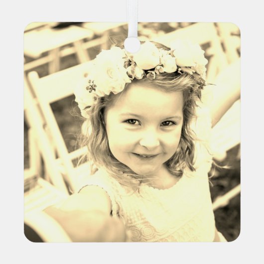 シンプルキッズフォトキープサケゴールデン メタルオーナメント (裏面)