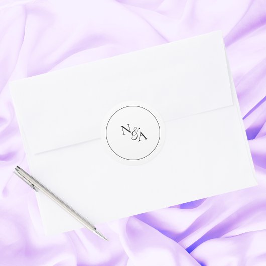 シンプルクミニマルリーエレガントイニシャル新郎新婦 ラウンドシール