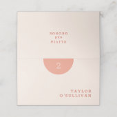 シンプルクラシックなクリームオレンジとレッド結婚ズ プレイスカード (外部開封)