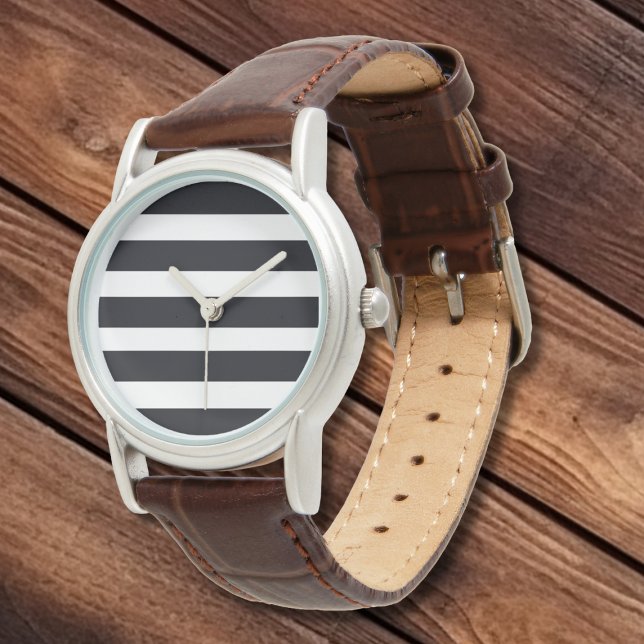 シンプルクラシックエレガント白黒ストライプレザー 腕時計 (Simple Elegant Modern Classic. Black & White Stripes Silver and Leather Strap Watch.)