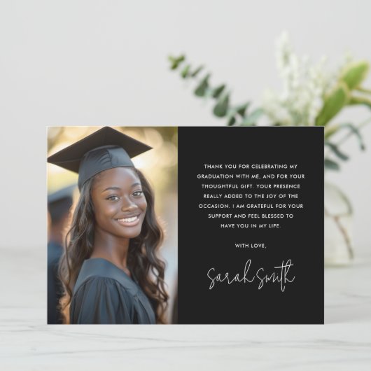 シンプルクラシック黒写真卒業 サンキューカード (スタンド正面)