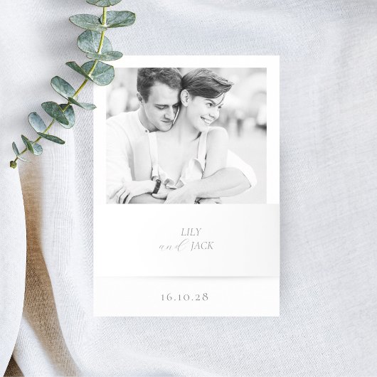 シンプルクリーンシックホワイトアジサイ結婚ズ 招待状ベリーバンド