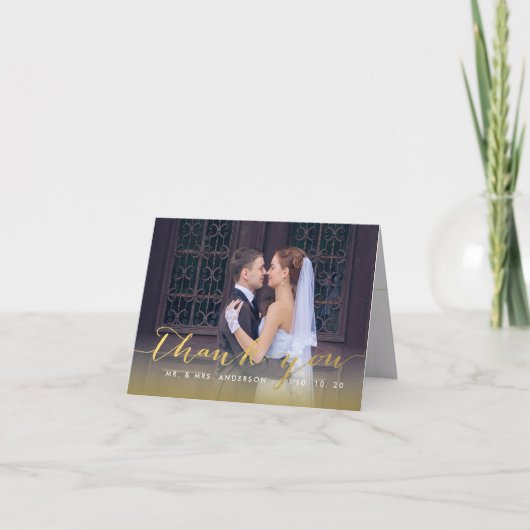 シンプルゴールドスクリプト | 結婚感謝祭 折りたたみカード サンキューカード (正面)