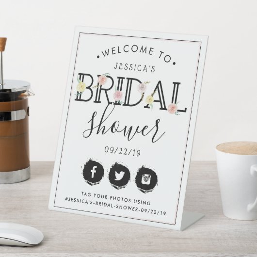 シンプルシックフローラガーデンブライダルシャワーウェルカム 台座サイン (インサイチュ)