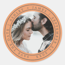 シンプルシック日付の写結婚真を保存するオレンジ色のクラ ラウンドシール